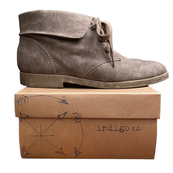 Indigo Road brown lace up fashion bootie with gold down cuff, Iraimee, Size 7.5 - Picture 6 of 13